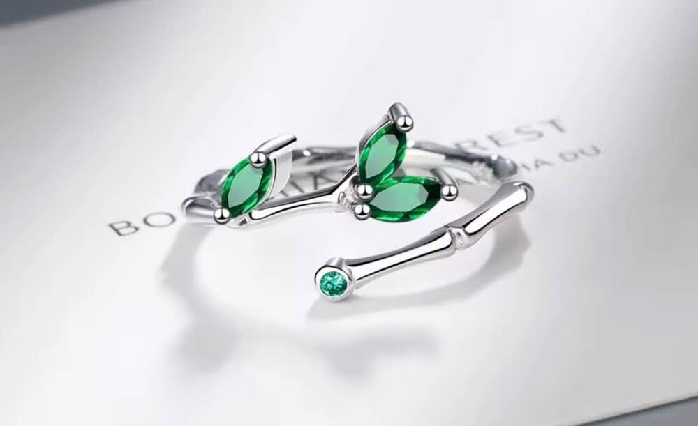 925 Sterling Silver Green Leaf Twig Adjustable Ring Nature Inspired Size 7
